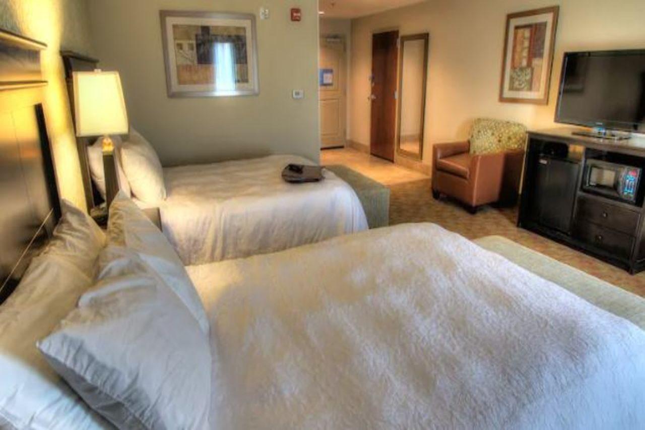 Hampton Inn פיג'ן פורג' מראה חיצוני תמונה